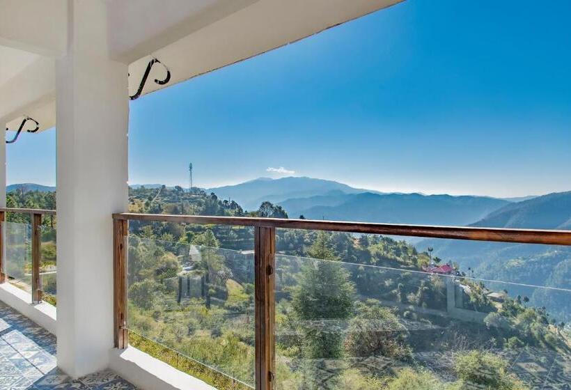 标准间, Chails Hamlet