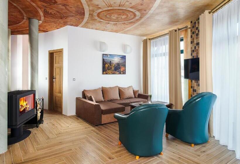 침실 3개 아파트, Dymník