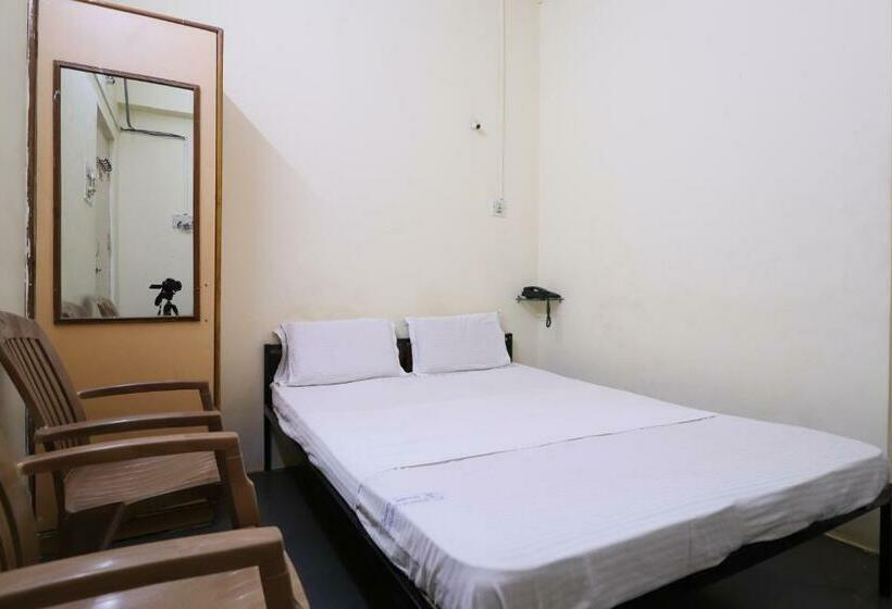 غرفة قياسية, Shanthi Comforts