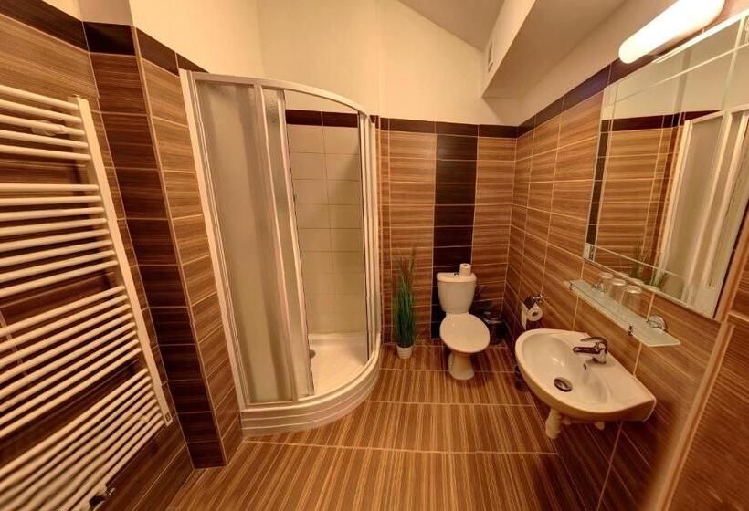 标准间, štiřínská Stodola U Prahy