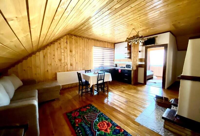 패밀리 룸, Casa Margau