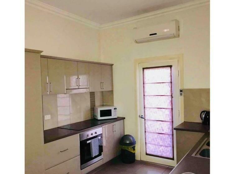 Апартаменты 1 Спальня, The Cri On Main