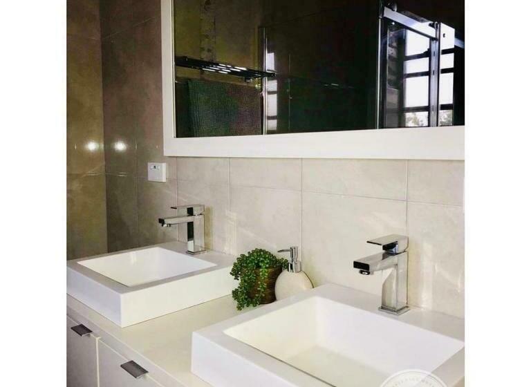 Апартаменты 1 Спальня, The Cri On Main