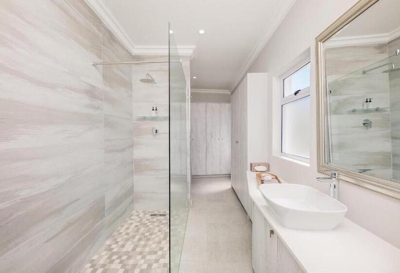 חדר סטנדרט, The Little Palm