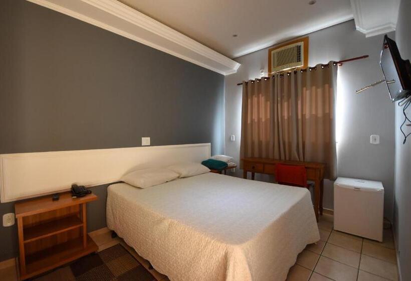 Номер Стандарт Индивидуальный, Abaporu