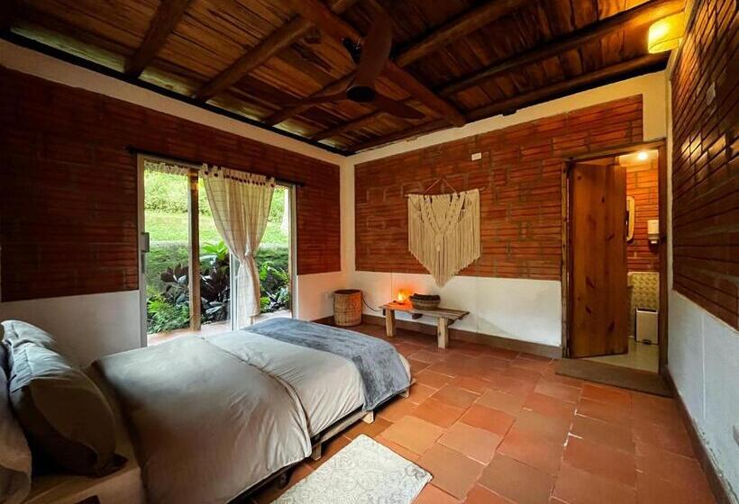 חדר סטנדרט, Origen Hostel