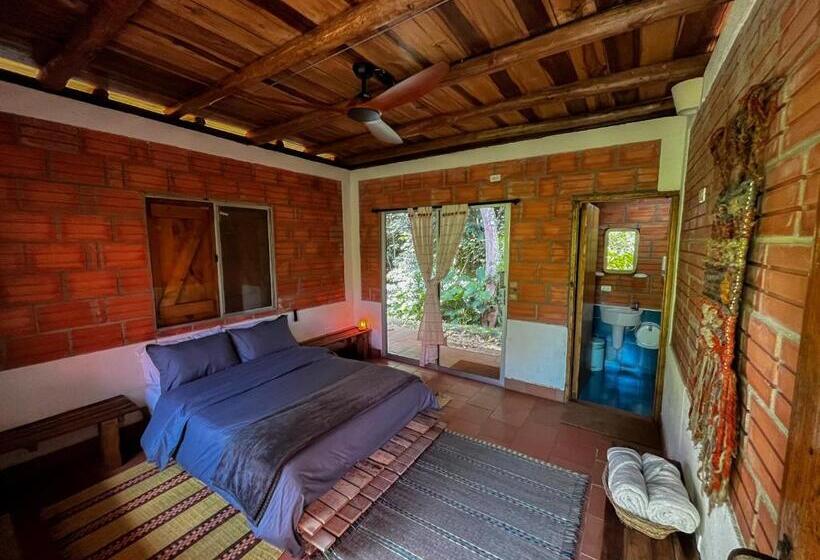 חדר דלוקס עם מרפסת, Origen Hostel