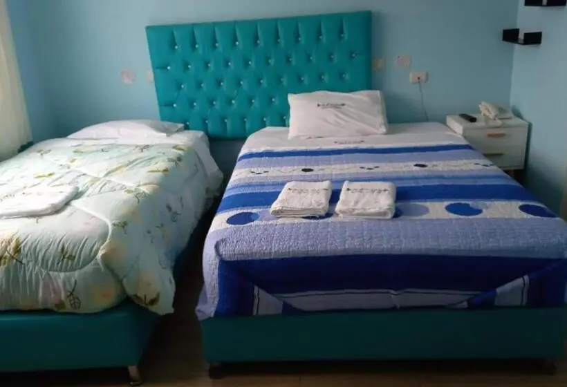 اتاق خانوادگی, Hospedaje La Ola Azul