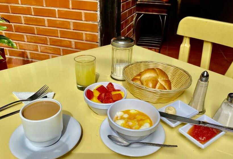 غرفة عائلية, Hostal Jardín Escondido