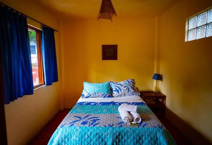 اتاق استاندارد یک نفره, Hostal Jardín Escondido