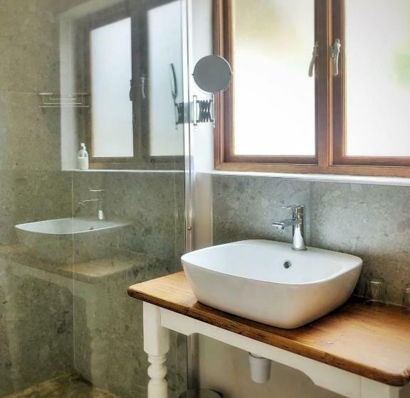 스탠다드 룸, Louvre Guesthouse