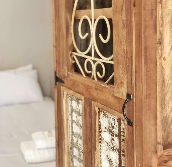 스탠다드 룸, Louvre Guesthouse