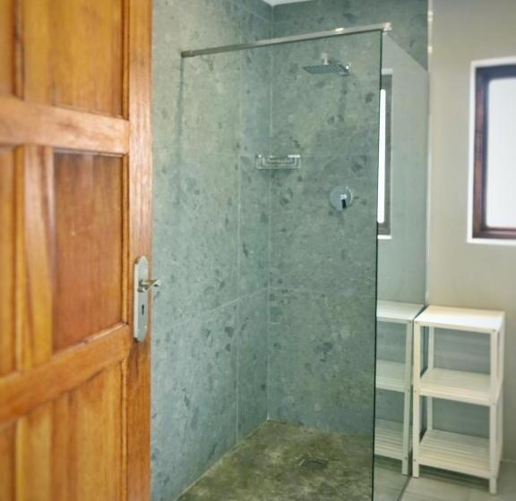 스탠다드 룸, Louvre Guesthouse