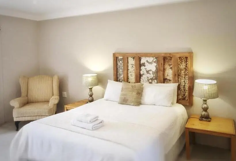 スタンダードルーム, Louvre Guesthouse