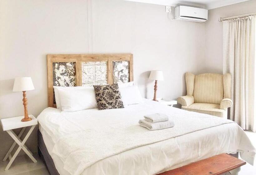 스탠다드 룸, Louvre Guesthouse