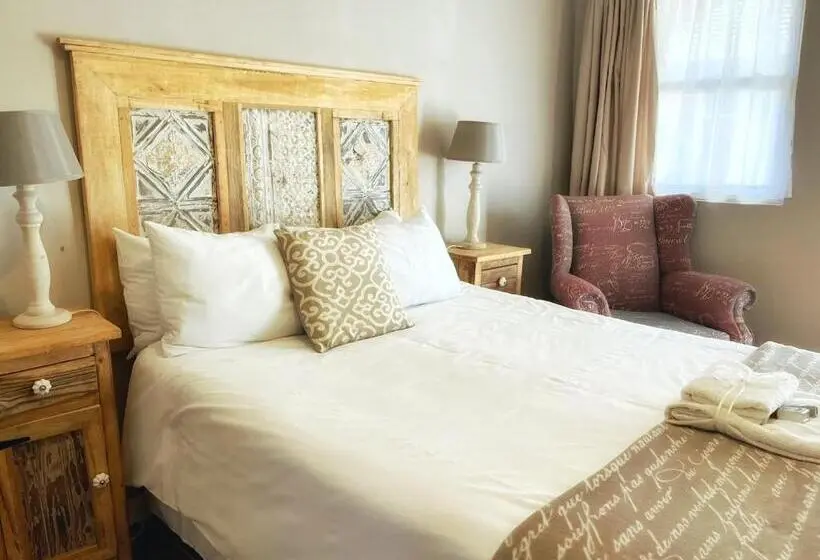 エコノミールーム, Louvre Guesthouse