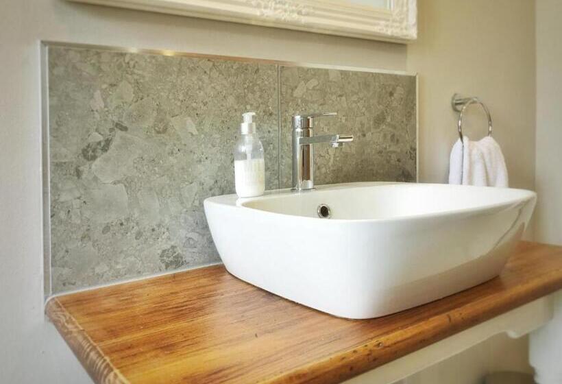 스탠다드 룸, Louvre Guesthouse