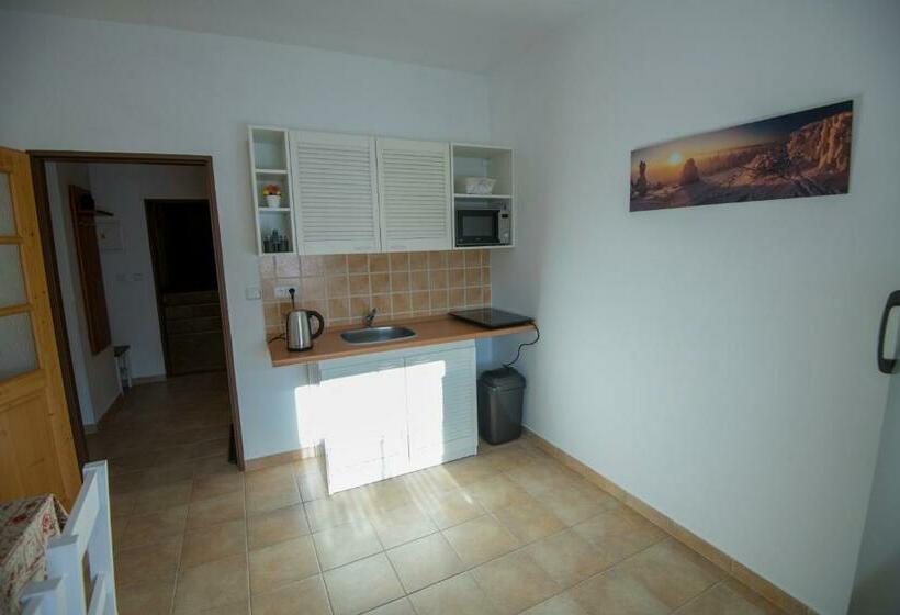 סוויטה, Penzion Kryštof