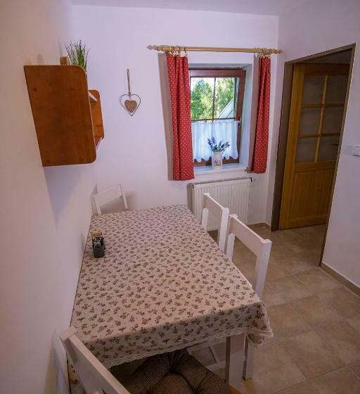 סוויטה, Penzion Kryštof