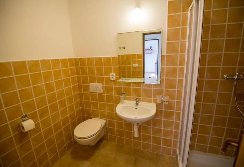 סוויטה, Penzion Kryštof