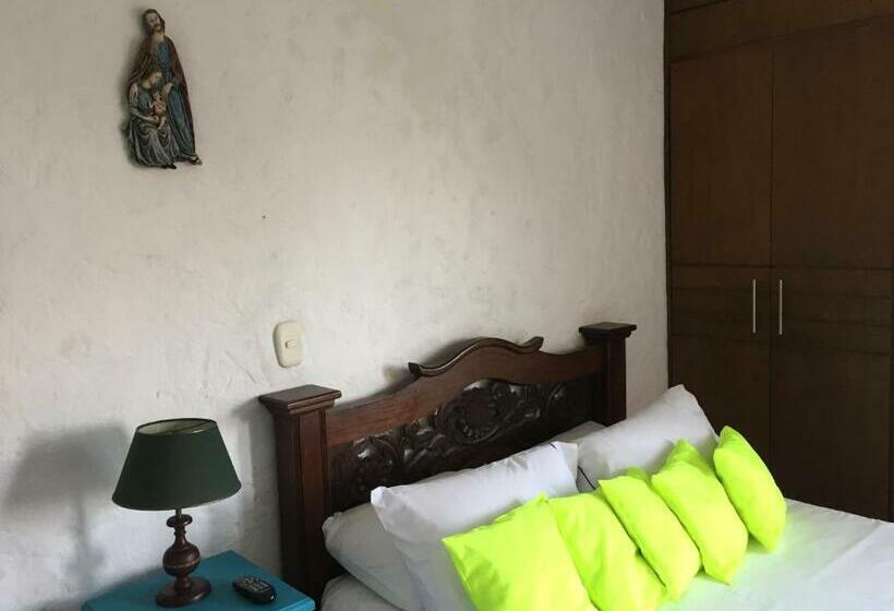 标准间, Casona Las Juanas