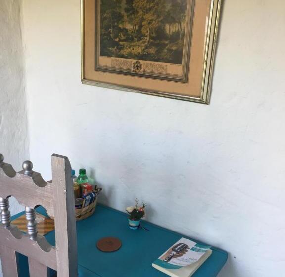 标准三人间, Casona Las Juanas