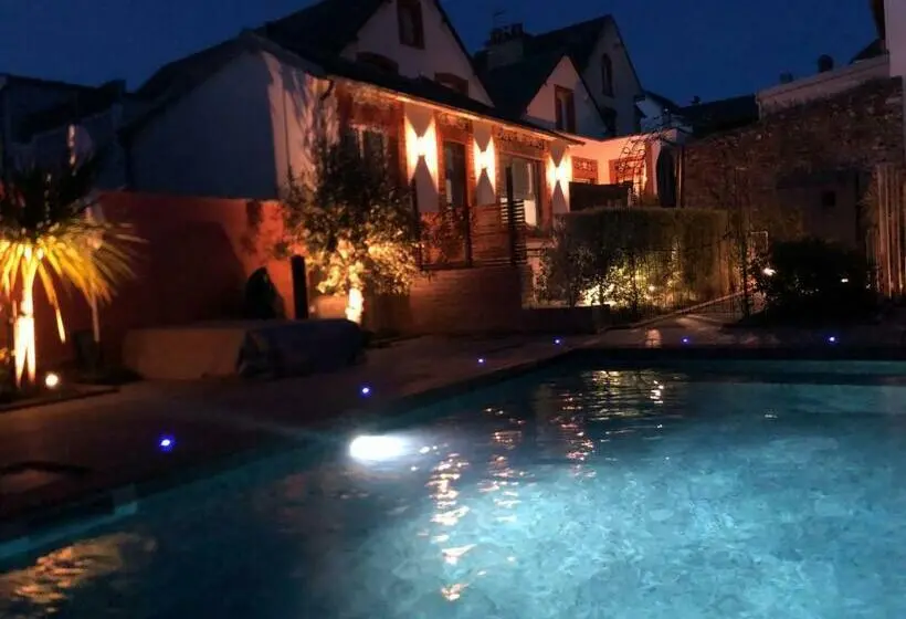 キングサイズベッドのスイートルーム, La Cotentine Maison D Hôtes