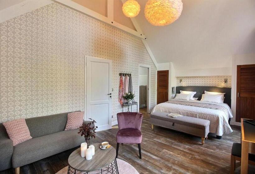 מיטת קינג בסוויטה, La Cotentine Maison D Hôtes