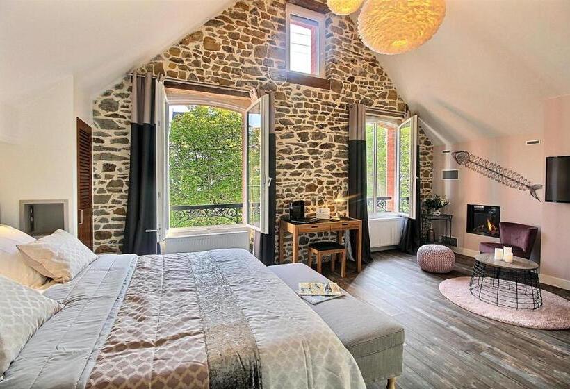 מיטת קינג בסוויטה, La Cotentine Maison D Hôtes