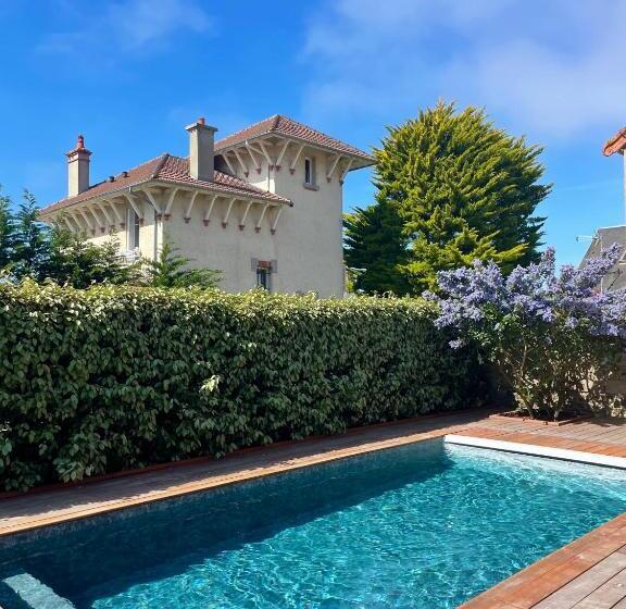 Люкс с Балконом, La Cotentine Maison D Hôtes