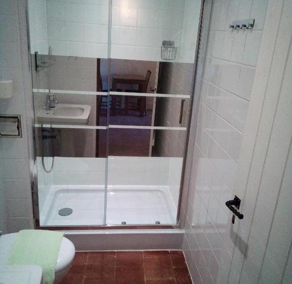 디럭스 스위트 킹 침대, Camping La Cour D Enchère