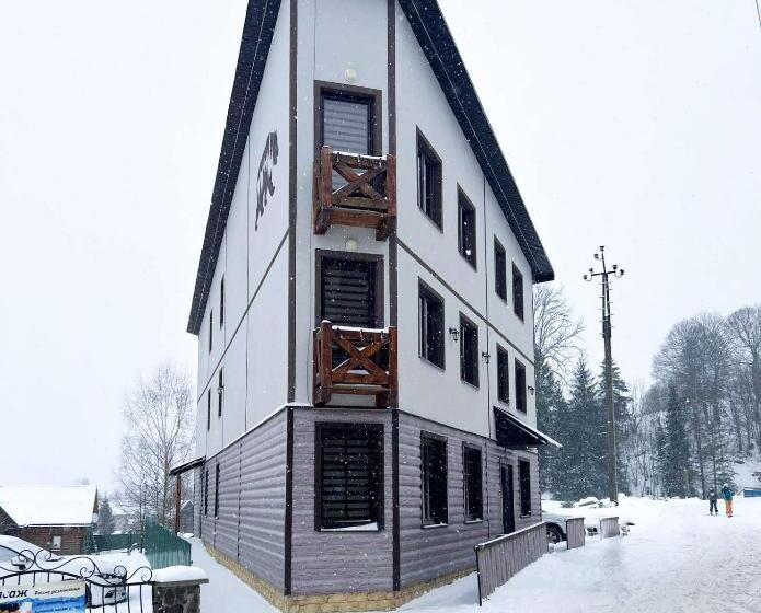 Четырехместный Номер Superior, Berloga Pylypets