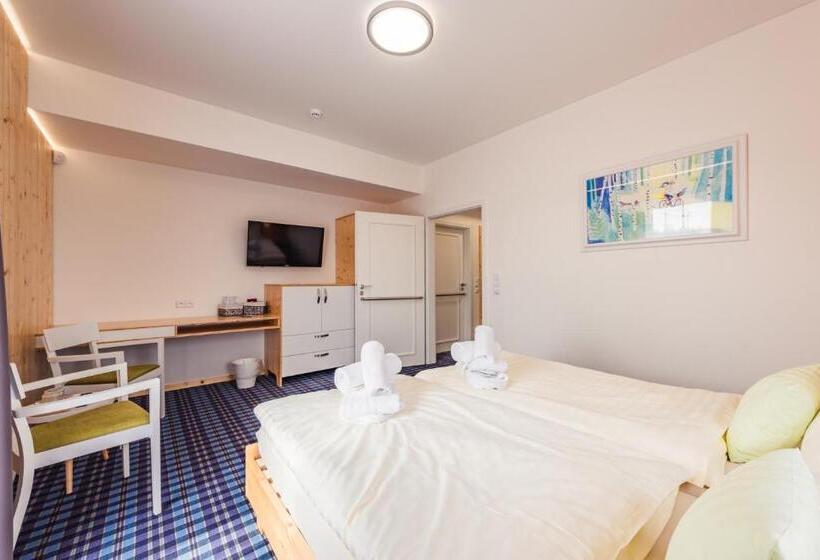 발코니 디럭스 룸, Chalupa