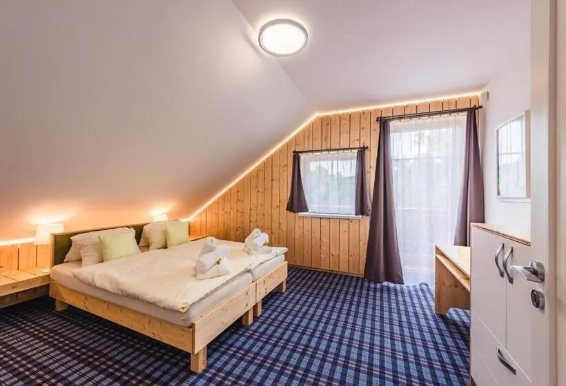Quarto Deluxe com Balcão, Chalupa