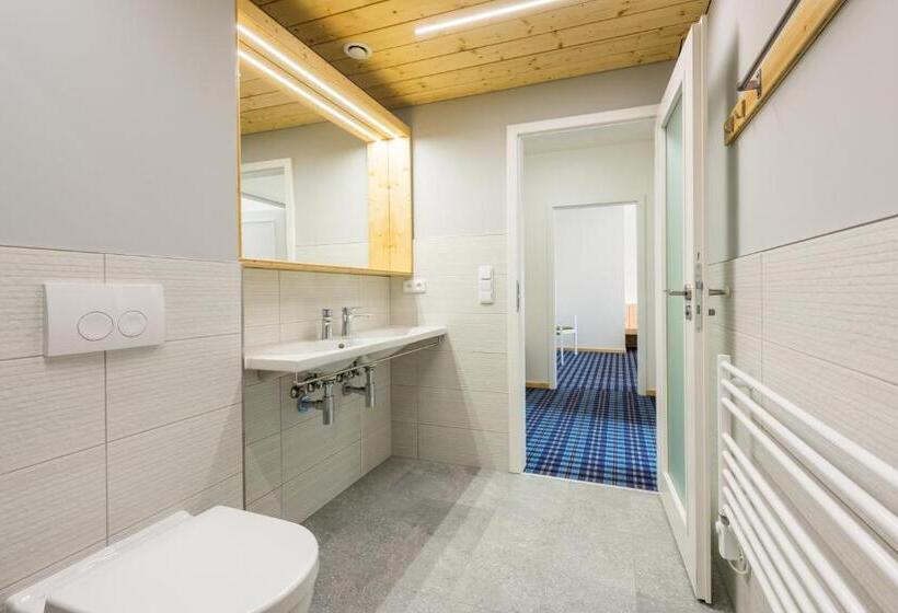 발코니 디럭스 룸, Chalupa