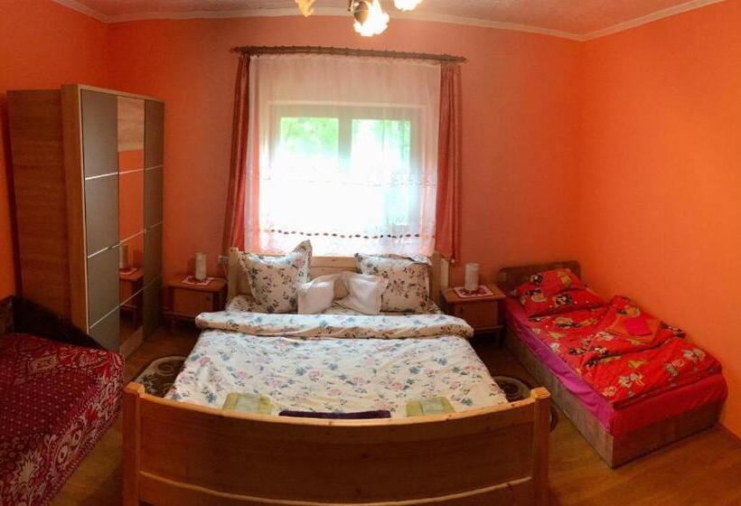 スタンダードトリプルルーム, Csergő Ildikó Vendégház