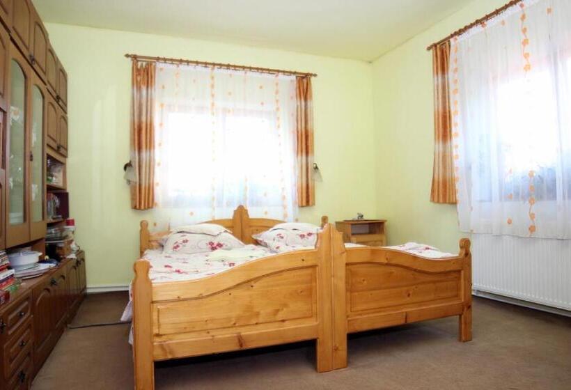 スタンダードルーム, Csergő Ildikó Vendégház