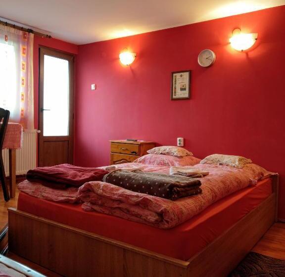 テラス付きスタンダードルーム, Csergő Ildikó Vendégház