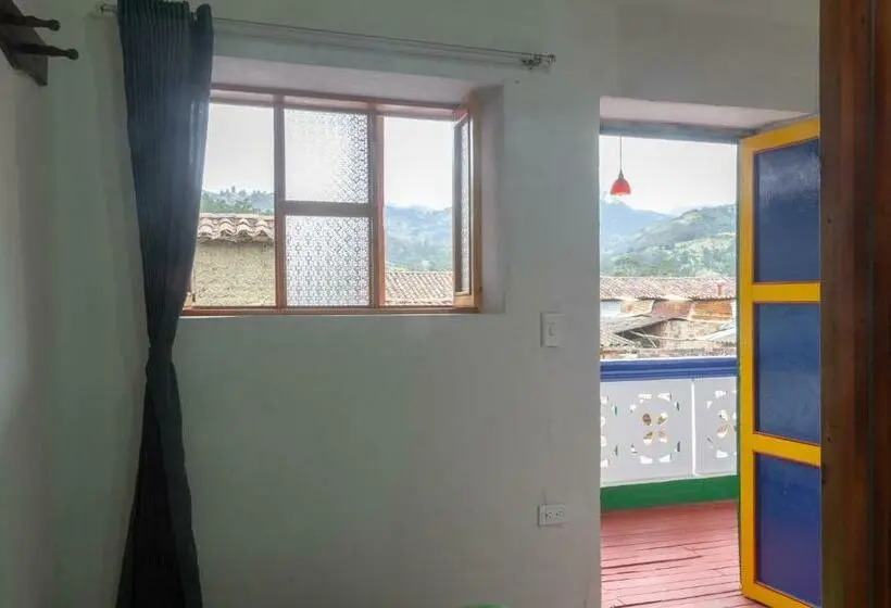 スタンダードシングルルーム, Hostal El Caminante