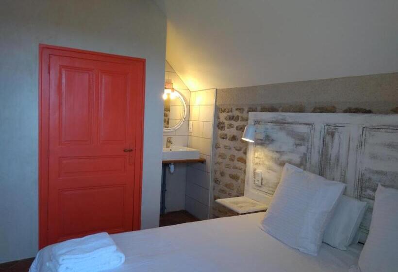 منزل غرفتين نوم, Jardin Des Sens, La Rente D Eguilly