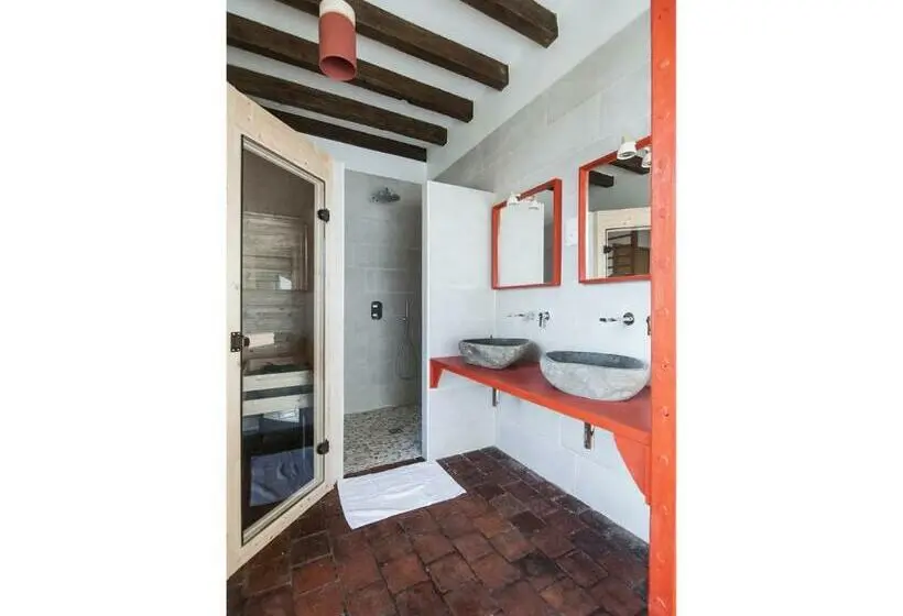 デラックスルーム, Jardin Des Sens, La Rente D Eguilly