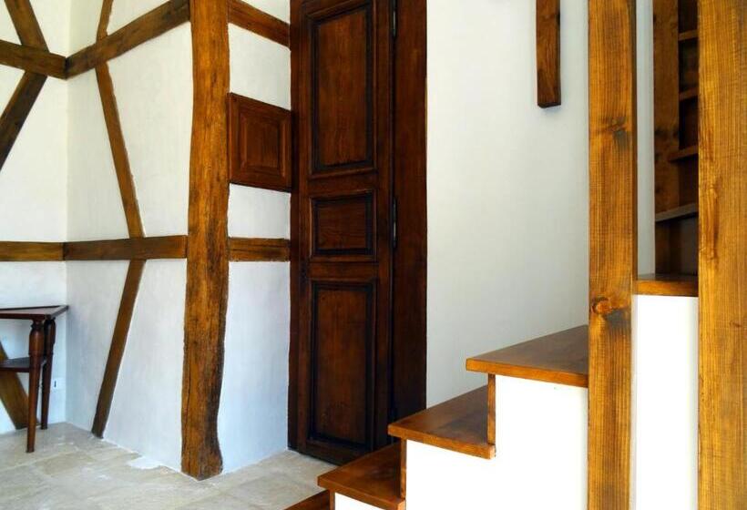 منزل غرفتين نوم, Jardin Des Sens, La Rente D Eguilly