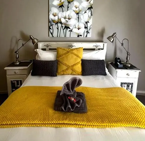 デラックスルーム, Sanyati Guesthouse