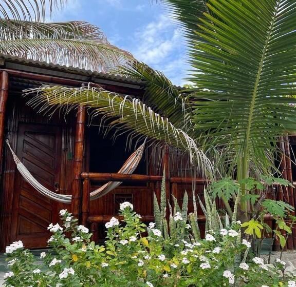 اتاق استاندارد با چشم‌انداز باغ, Un Dia Boutique Resort