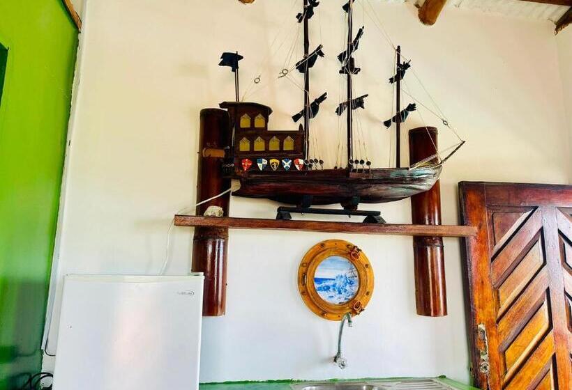 اتاق لوکس با چشم‌انداز دریا, Un Dia Boutique Resort