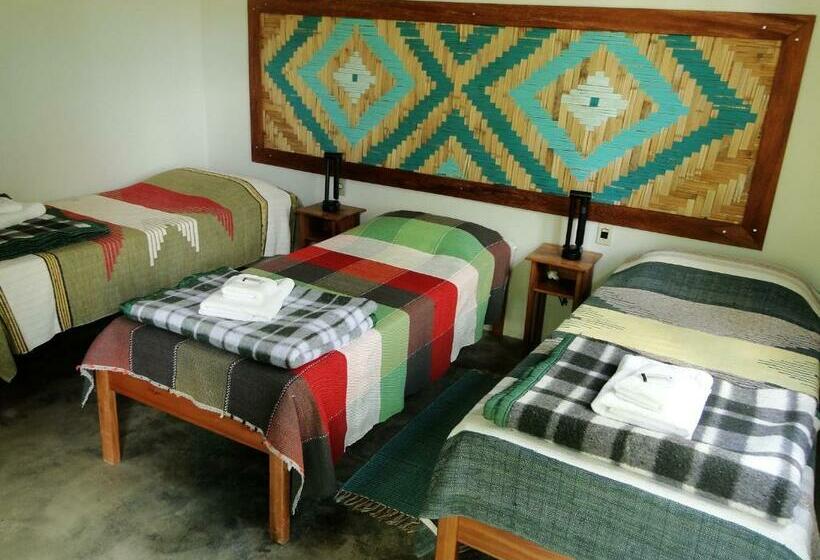 غرفة قياسية ثلاثية مطلة علي الحديقة, Pousada Do Pequi