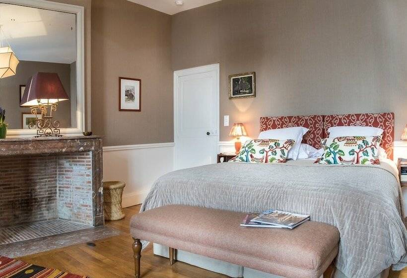 غرفة ديلوكس, Château Des Grotteaux