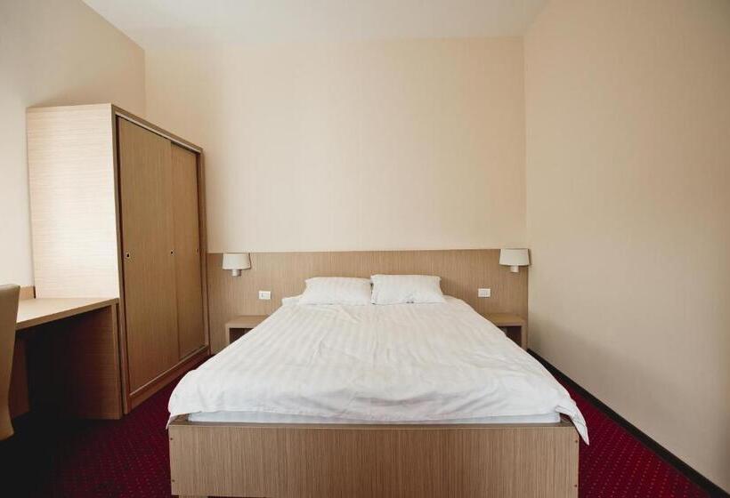 Стандартный Номер Кровать Кинг, Evergreen