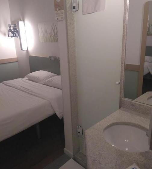 스탠다드 룸, Ibis Budget Nao Me Toque