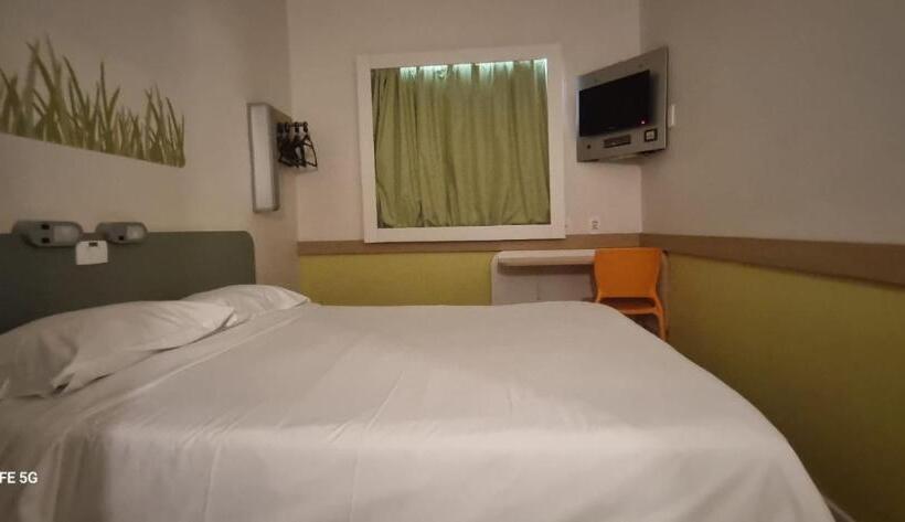 غرفة قياسية, Ibis Budget Nao Me Toque